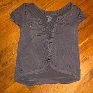 Sift & sexy lace up tee